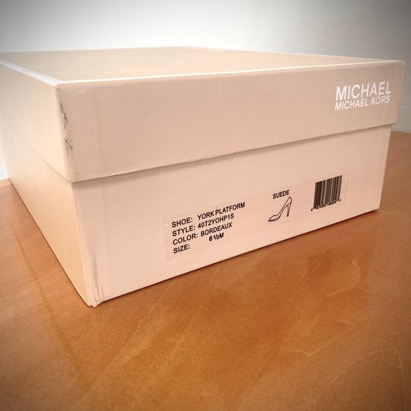 Michael Kors York Platform Suede Peeptoe Pumps in Bordeaux, 6.5M - Picture 12 of 13